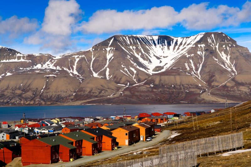 longyearbyen-svalbard-spitzberg