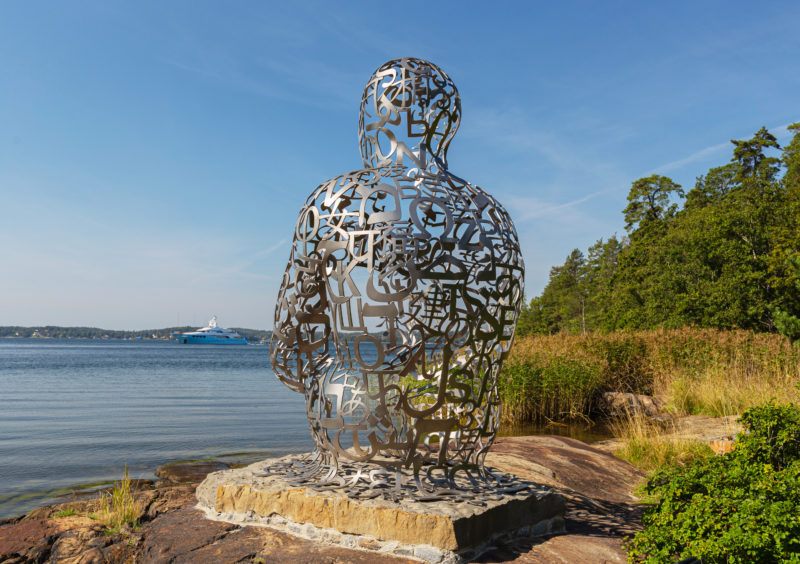 The,Sculpture,Is,A,Man,From,The,Letters,Of,The