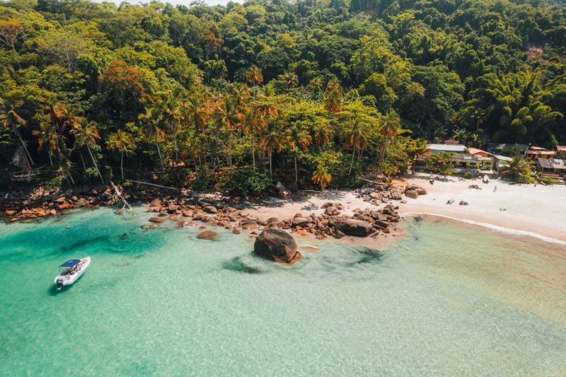 Une place à Ilha Grande, Rio de Janeiro
